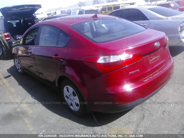 KNAFX4A6XF5334495 - 2015 KIA FORTE LX RED photo 3