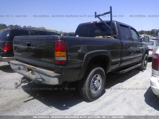 1GCHC23G12F232900 - 2002 CHEVROLET SILVERADO C2500 HEAVY DUTY BLACK photo 4