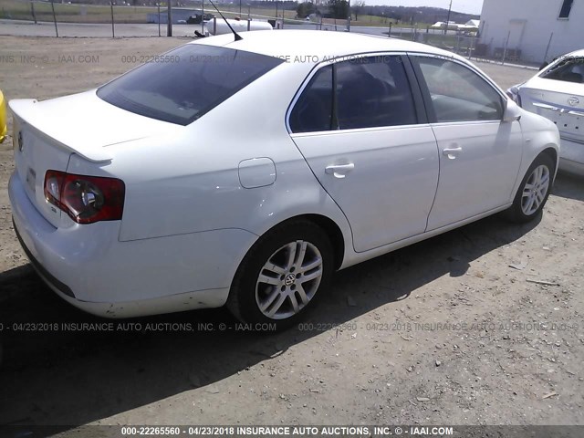 3VWEG71KX7M114943 - 2007 VOLKSWAGEN JETTA WOLFSBURG 白色 照片 4