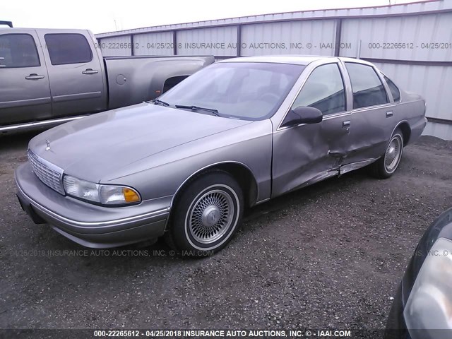 1G1BL52P7TR140496 - 1996 CHEVROLET CAPRICE / IMPALA CLASSIC/SS SILVER photo 2