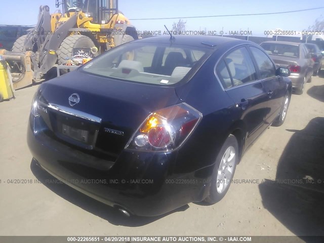 1N4CL21E57C163767 - 2007 NISSAN ALTIMA HYBRID BLUE photo 4