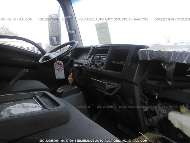 JALE5W165B7300025 - 2011 ISUZU NRR WHITE photo 5