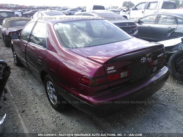 4T1BG22K4WU332955 - 1998 TOYOTA CAMRY CE/LE/XLE RED photo 3