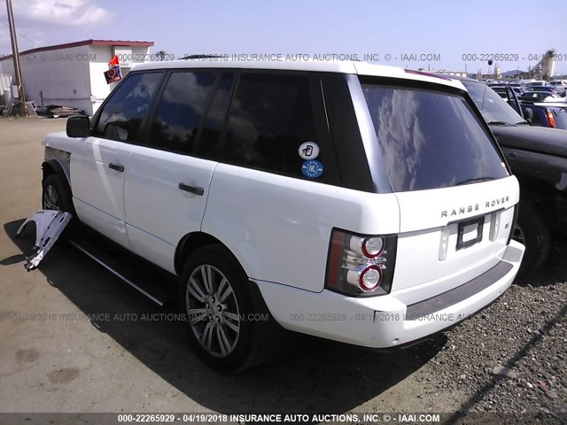 SALMF1D49BA343768 - 2011 LAND ROVER RANGE ROVER HSE LUXURY WHITE photo 3