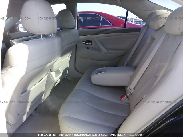 4T1BF3EK6BU213142 - 2011 TOYOTA CAMRY SE/LE/XLE BLACK photo 8