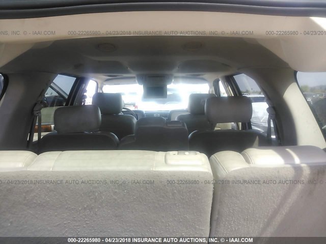 5LMFU27R43LJ43897 - 2003 LINCOLN NAVIGATOR 银色 照片 8