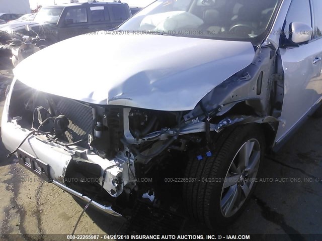 5N1AR2MN7FC683829 - 2015 NISSAN PATHFINDER S/SV/SL/PLATINUM 银色 照片 6