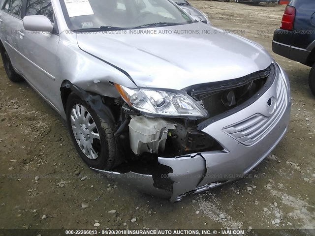 4T1BE46K27U102179 - 2007 TOYOTA CAMRY NEW GENERAT CE/LE/XLE/SE SILVER photo 6