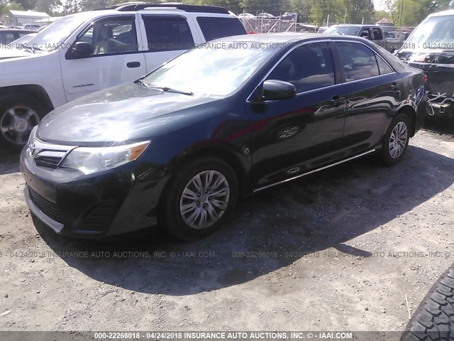 4T4BF1FK1CR244227 - 2012 TOYOTA CAMRY SE/LE/XLE 蓝色 照片 2