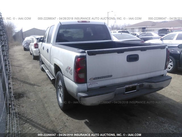 2GCEK13V871101203 - 2007 CHEVROLET SILVERADO K1500 CLASSIC CREW CAB WHITE photo 3