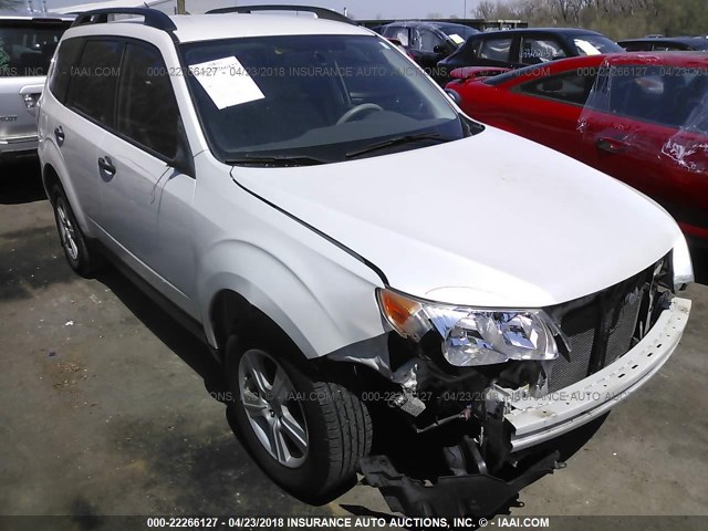 JF2SH6BC1AH916704 - 2010 SUBARU FORESTER XS WHITE photo 1