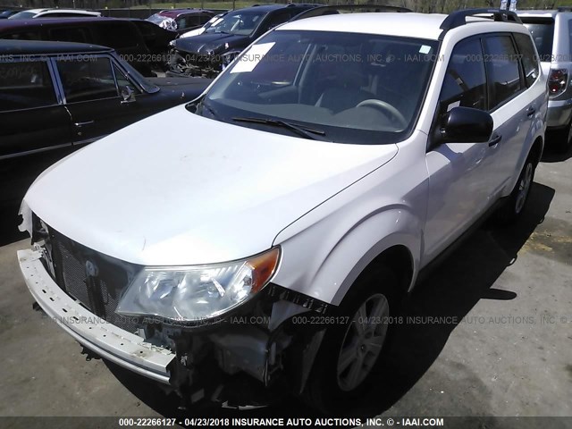 JF2SH6BC1AH916704 - 2010 SUBARU FORESTER XS Biały zdjęcie 2