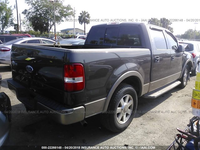 1FTPW12535KE93776 - 2005 FORD F150 SUPERCREW GRAY photo 4