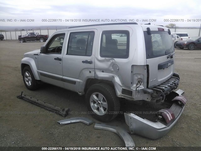 1C4PJMAK8CW174984 - 2012 JEEP LIBERTY SPORT SILVER photo 3