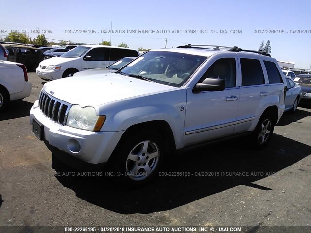 1J4HR58N55C575247 - 2005 JEEP GRAND CHEROKEE LIMITED SILVER photo 2