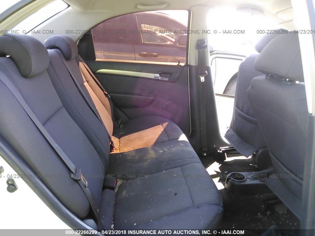 KL1TD56647B123056 - 2007 CHEVROLET AVEO LS WHITE photo 8