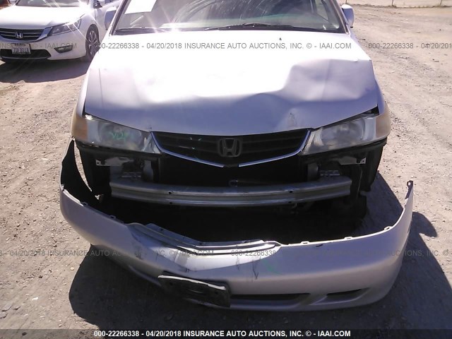 5FNRL18602B023392 - 2002 HONDA ODYSSEY EX SILVER photo 6