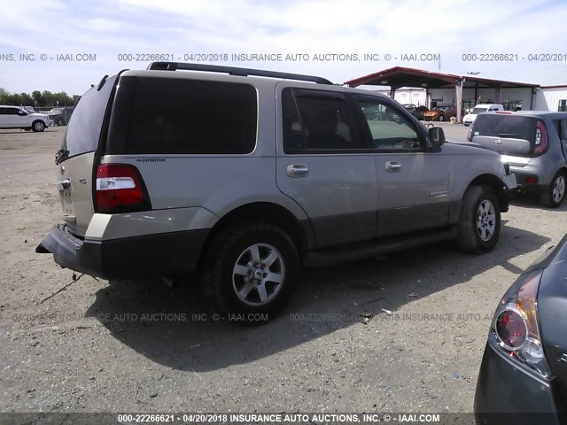 1FMFU15537LA74123 - 2007 FORD EXPEDITION XLT GOLD photo 4