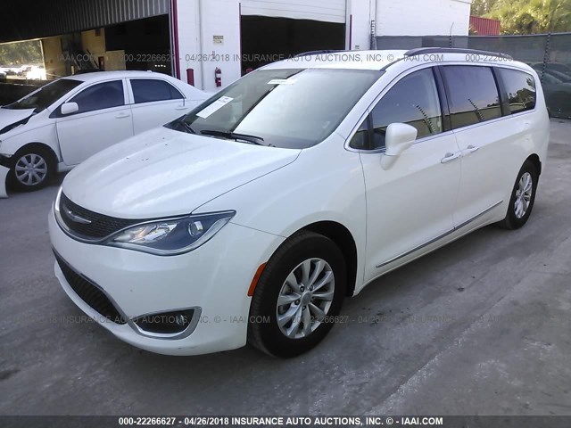 2C4RC1BG1HR642758 - 2017 CHRYSLER PACIFICA TOURING L WHITE photo 2