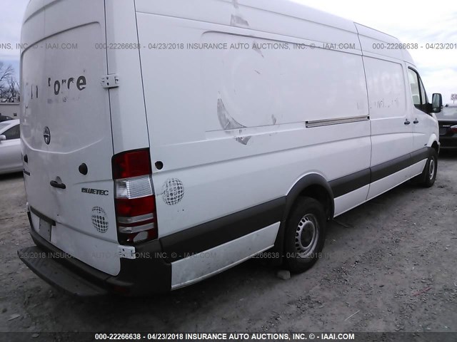 WDYPE8CC6D5732697 - 2013 FREIGHTLINER 2500 SPRINTER 2500 WHITE photo 4