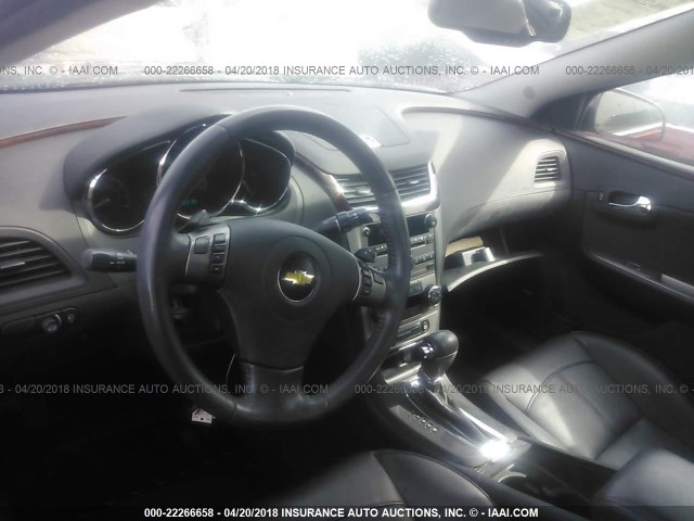 1G1ZE5EB4AF280237 - 2010 CHEVROLET MALIBU LTZ 栗色 照片 5