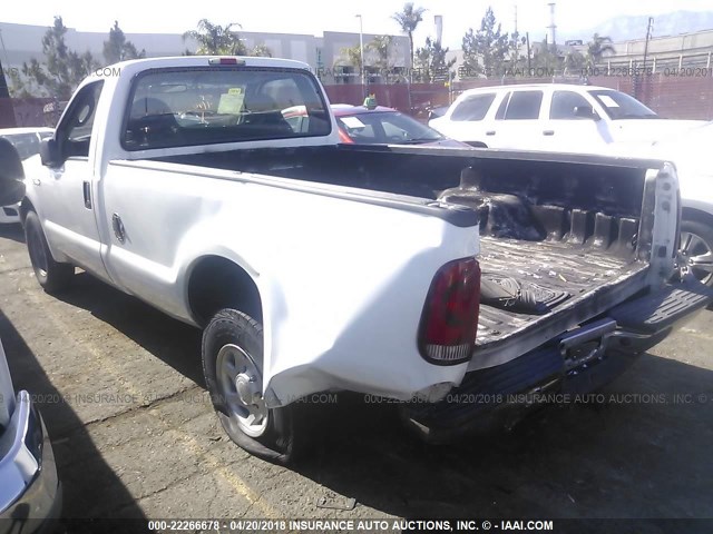 1FTNF20L84EB95901 - 2004 FORD F250 SUPER DUTY WHITE photo 3