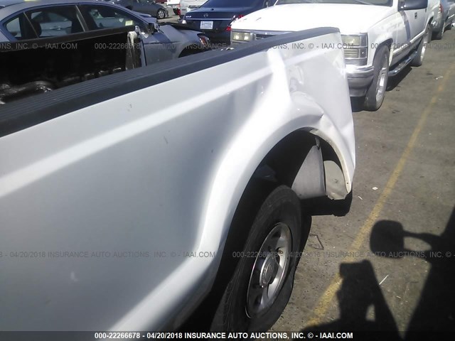 1FTNF20L84EB95901 - 2004 FORD F250 SUPER DUTY WHITE photo 6