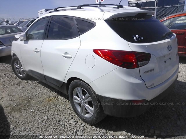 KM8JU3ACXCU404239 - 2012 HYUNDAI TUCSON GLS/LIMITED WHITE photo 3