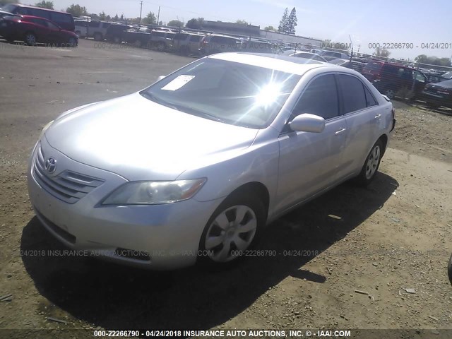 4T1BE46K09U404301 - 2009 TOYOTA CAMRY SE/LE/XLE SILVER photo 2