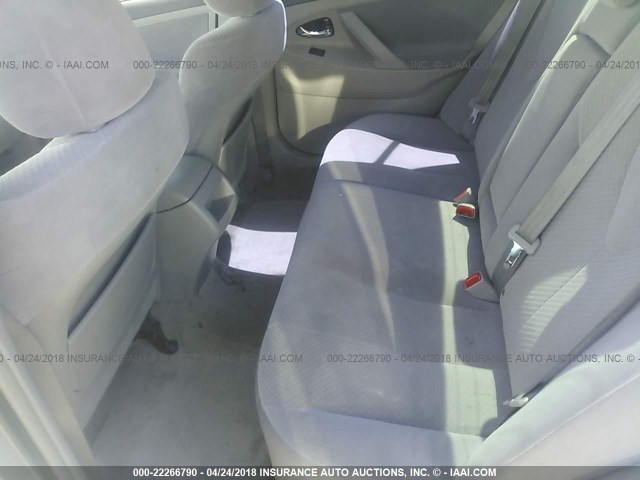 4T1BE46K09U404301 - 2009 TOYOTA CAMRY SE/LE/XLE SILVER photo 8