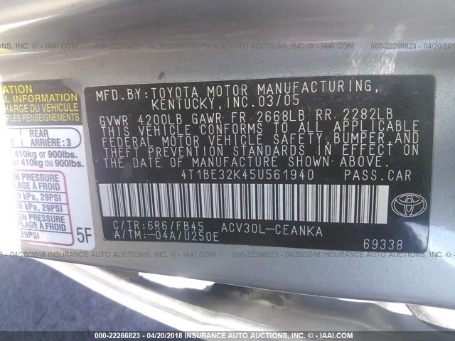 4T1BE32K45U561940 - 2005 TOYOTA CAMRY LE/XLE/SE ვერცხლისფერი ფოტო 9