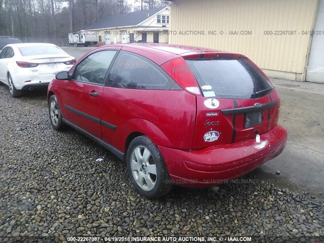3FAFP31312R134380 - 2002 FORD FOCUS ZX3 RED photo 3