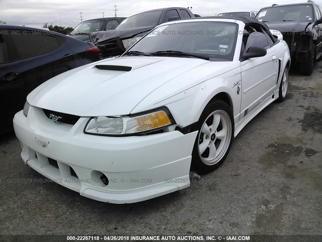 1FAFP45XXXF105225 - 1999 FORD MUSTANG GT WHITE photo 2