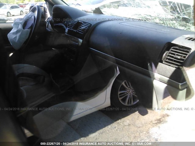 1GNDV23L06D106476 - 2006 CHEVROLET UPLANDER LS Արծաթագույն լուսանկար 5