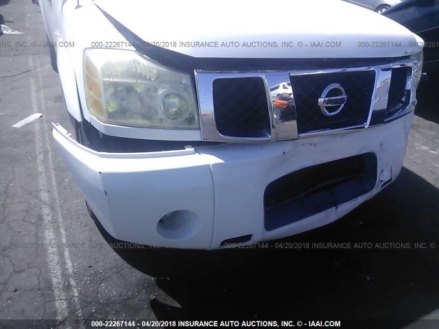 1N6AA06A75N526036 - 2005 NISSAN TITAN XE/SE/LE WHITE photo 6