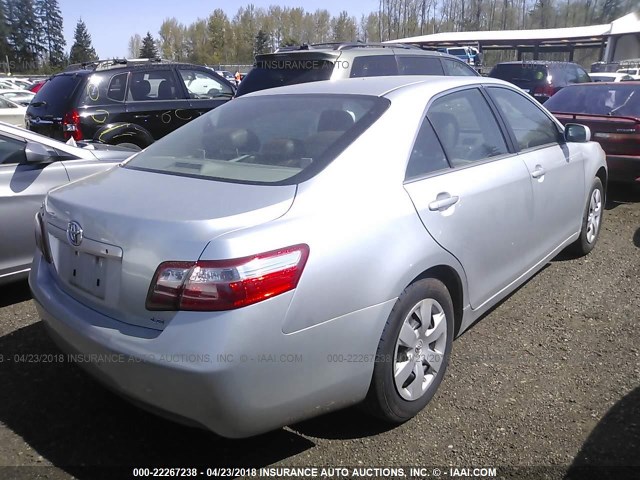 JTNBE46KX73094760 - 2007 TOYOTA CAMRY NEW GENERAT CE/LE/XLE/SE SILVER photo 4