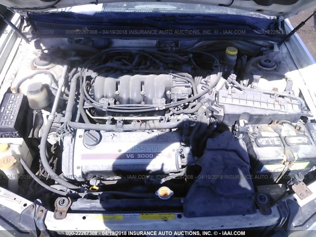 JN1CA31DXYT703552 - 2000 NISSAN MAXIMA GLE/GXE/SE WHITE photo 10