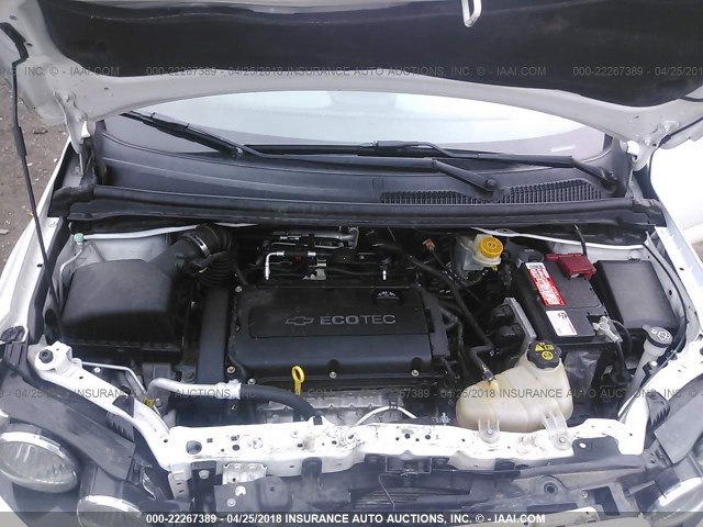1G1JA6SH8C4142626 - 2012 CHEVROLET SONIC LS WHITE photo 10