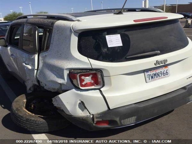 ZACCJADB0HPE53438 - 2017 JEEP RENEGADE LIMITED WHITE photo 15