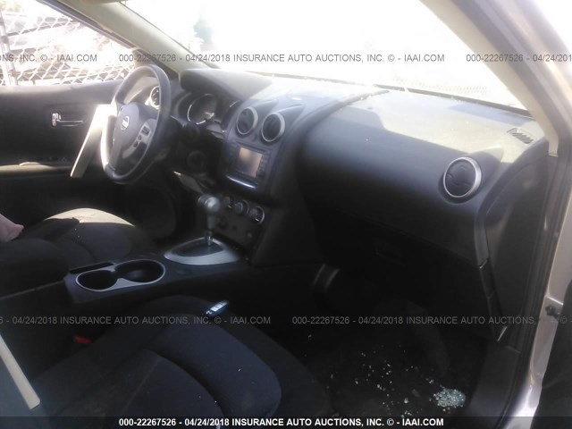 JN8AS5MV5DW622781 - 2013 NISSAN ROGUE S/SV GRAY photo 5