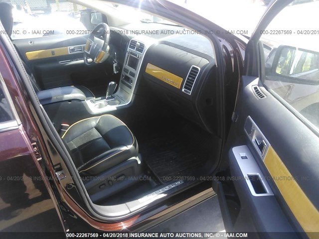 2LMDU88C59BJ09102 - 2009 LINCOLN MKX BEIGE photo 5
