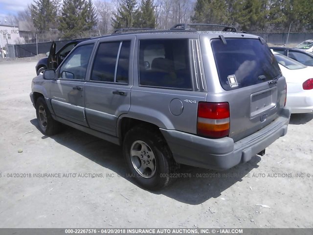 1J4GZ58S7WC310929 - 1998 JEEP GRAND CHEROKEE LAREDO/TSI SILVER photo 3