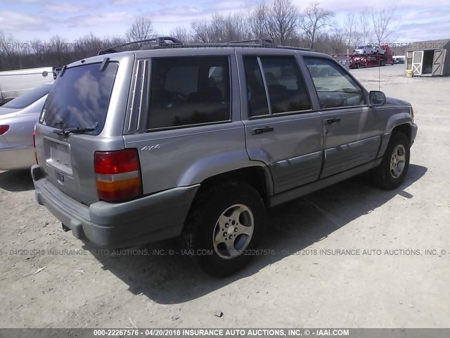 1J4GZ58S7WC310929 - 1998 JEEP GRAND CHEROKEE LAREDO/TSI SILVER photo 4