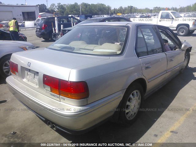 JHMCB7680PC044262 - 1993 HONDA ACCORD SE GOLD photo 4