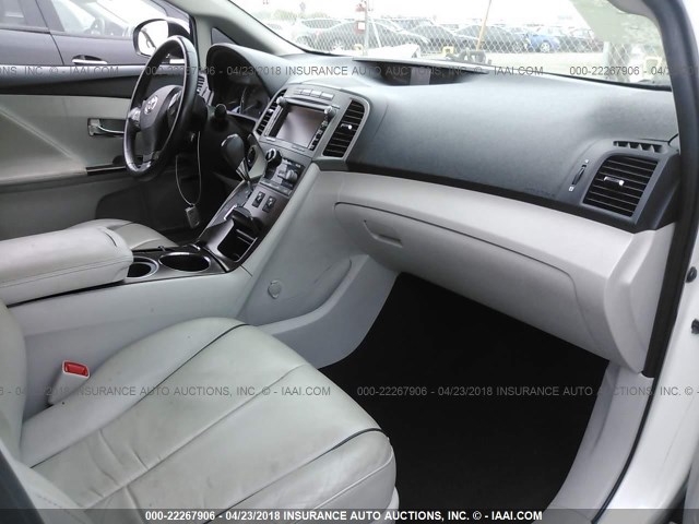 4T3ZK11A09U002595 - 2009 TOYOTA VENZA WHITE photo 5