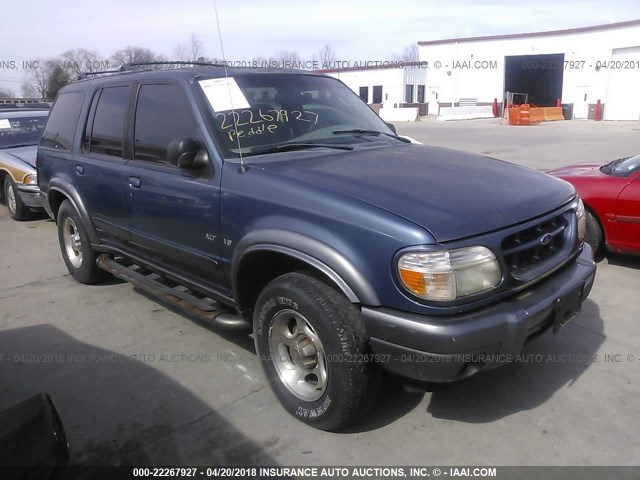 1FMZU83P0YZC17330 - 2000 FORD EXPLORER XLT BLUE photo 1