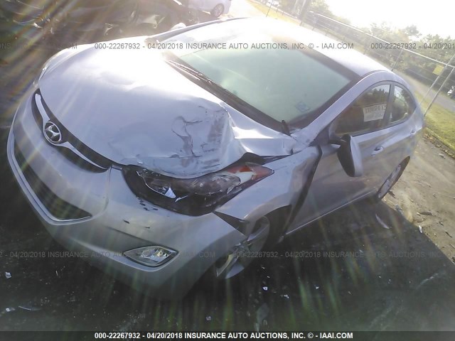 5NPDH4AE5DH324355 - 2013 HYUNDAI ELANTRA GLS/LIMITED SILVER photo 2