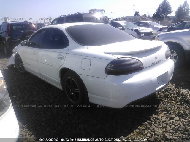 1G2WP52K41F171306 - 2001 PONTIAC GRAND PRIX GT WHITE photo 3