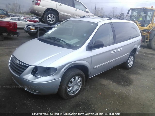 2A4GP54L17R279996 - 2007 CHRYSLER TOWN & COUNTRY TOURING SILVER photo 2