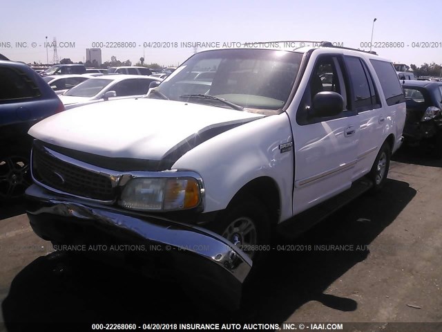 1FMRU15L91LB69871 - 2001 FORD EXPEDITION XLT WHITE photo 2